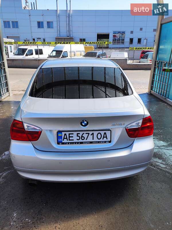 Седан BMW 3 Series 2006 в Кривому Розі