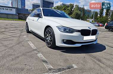 Седан BMW 3 Series 2014 в Киеве