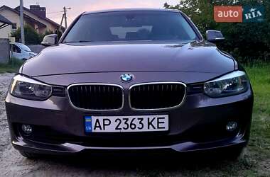 Седан BMW 3 Series 2013 в Львові