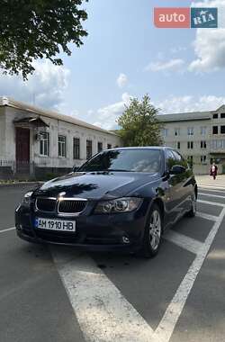 Седан BMW 3 Series 2005 в Радомышле