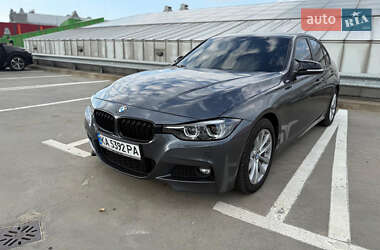 Седан BMW 3 Series 2017 в Києві