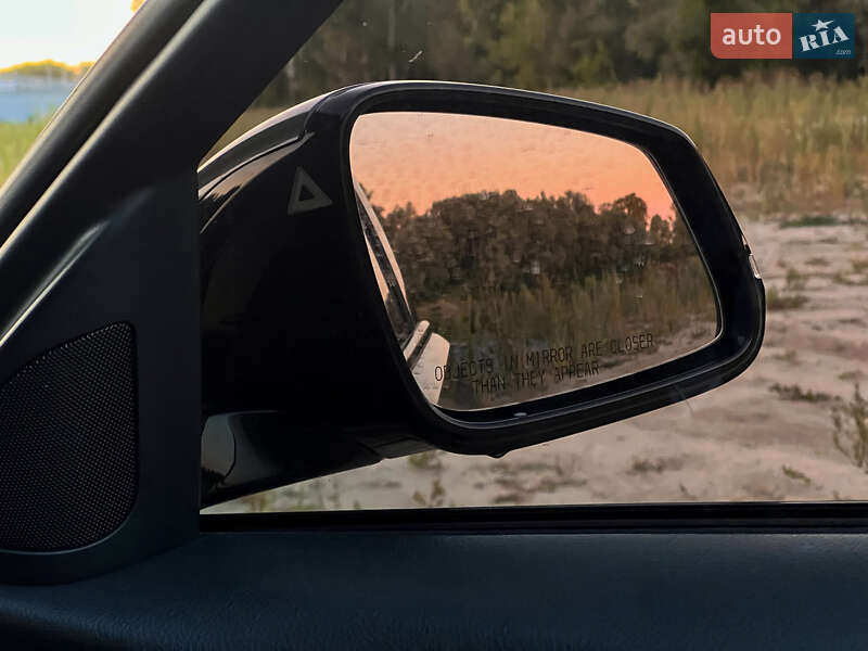 Седан BMW 3 Series 2018 в Чернігові