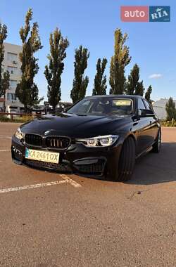 Седан BMW 3 Series 2015 в Киеве