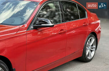 Седан BMW 3 Series 2016 в 