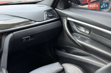 Седан BMW 3 Series 2016 в 
