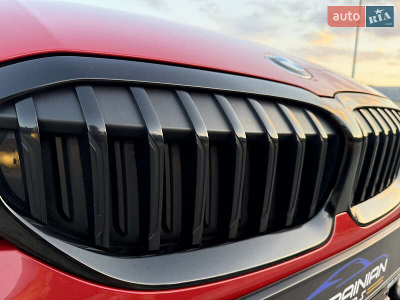 Седан BMW 3 Series 2022 в Дніпрі