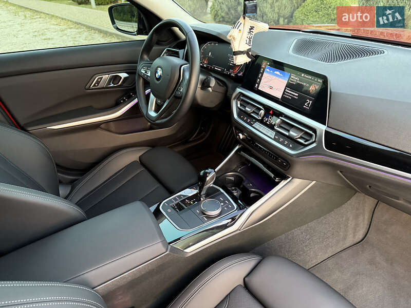 Седан BMW 3 Series 2022 в Дніпрі