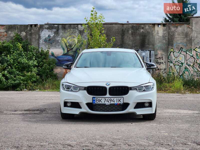 Седан BMW 3 Series 2016 в Ровно фото 5 Седан BMW 3 Series 2016 в Ровно