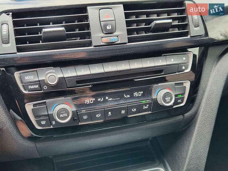 Седан BMW 3 Series 2016 в Ровно фото 53 Седан BMW 3 Series 2016 в Ровно