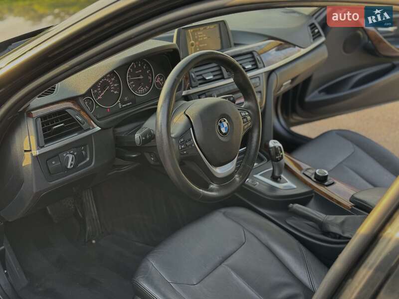 Седан BMW 3 Series 2013 в Остроге фото 9 Седан BMW 3 Series 2013 в Остроге