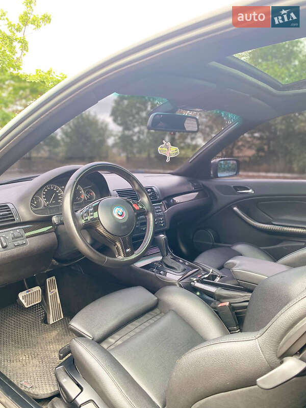 Купе BMW 3 Series 2005 в Хороле фото 14 Купе BMW 3 Series 2005 в Хороле