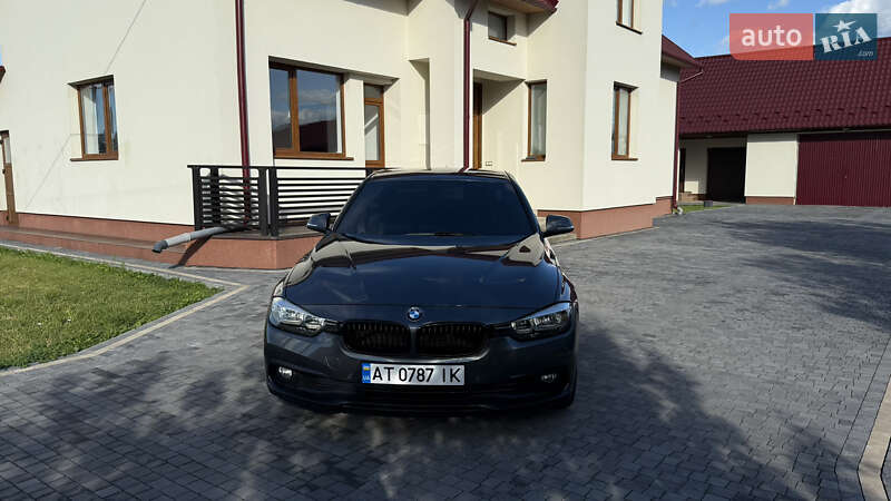 Седан BMW 3 Series 2016 в Коломые