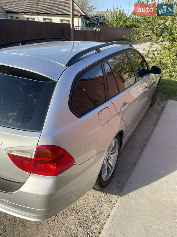 Универсал BMW 3 Series 2007 в Кременчуге фото 4 Универсал BMW 3 Series 2007 в Кременчуге