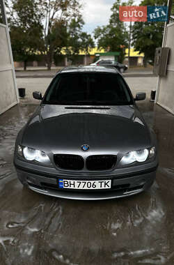 Седан BMW 3 Series 2004 в Первомайске