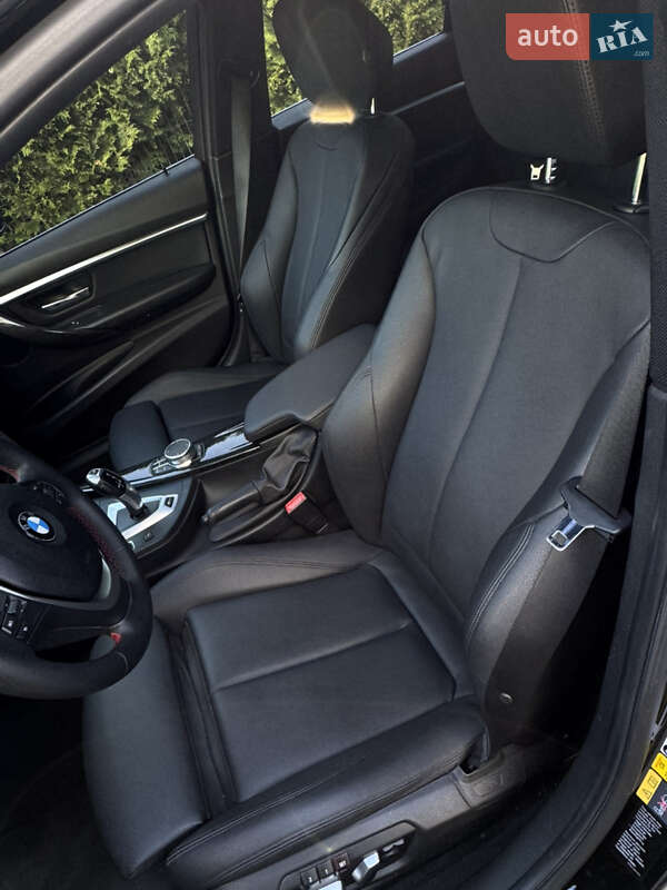 Седан BMW 3 Series 2017 в Києві