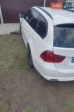 Универсал BMW 3 Series 2010 в Киеве