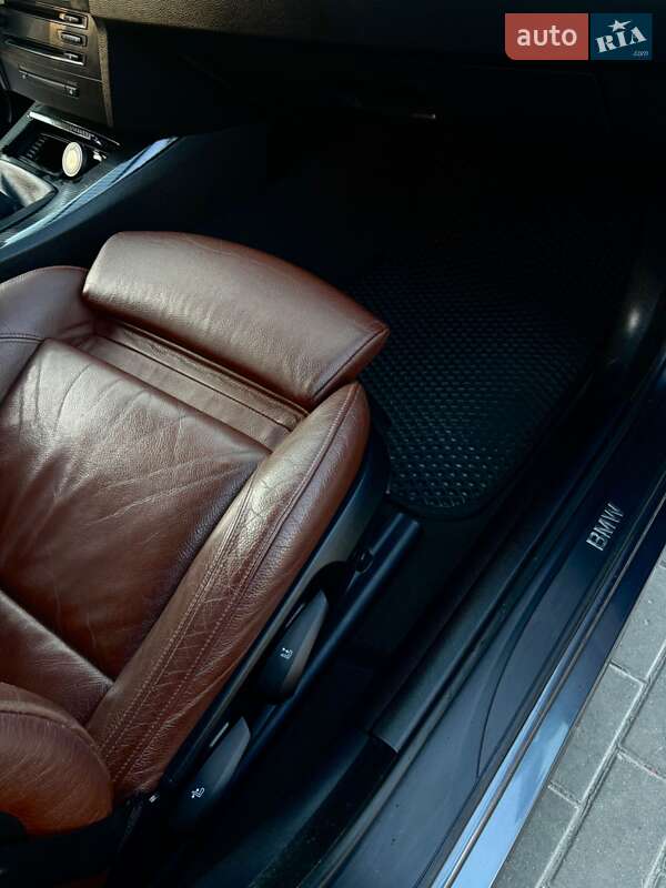 Седан BMW 3 Series 2006 в Березане