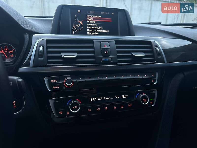 Седан BMW 3 Series 2016 в Рівному