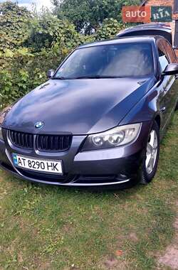 Седан BMW 3 Series 2007 в Львові
