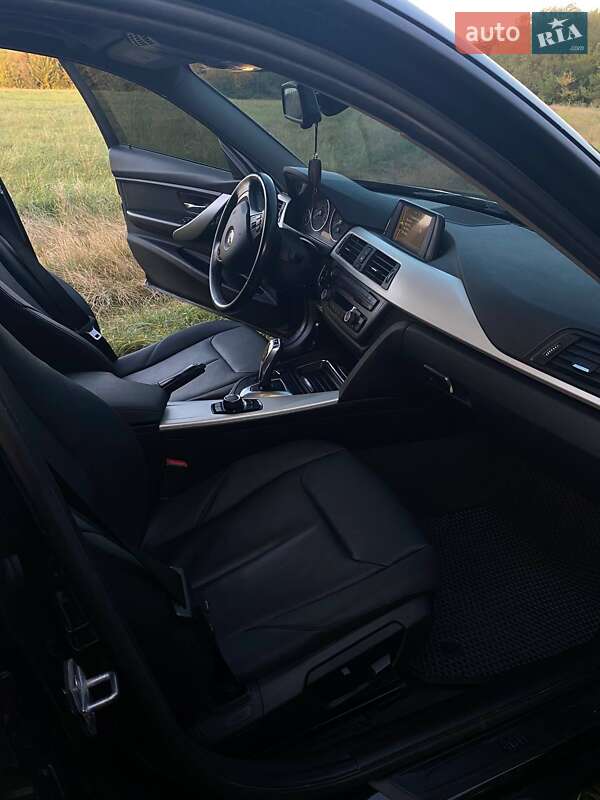 Седан BMW 3 Series 2013 в Тернополе