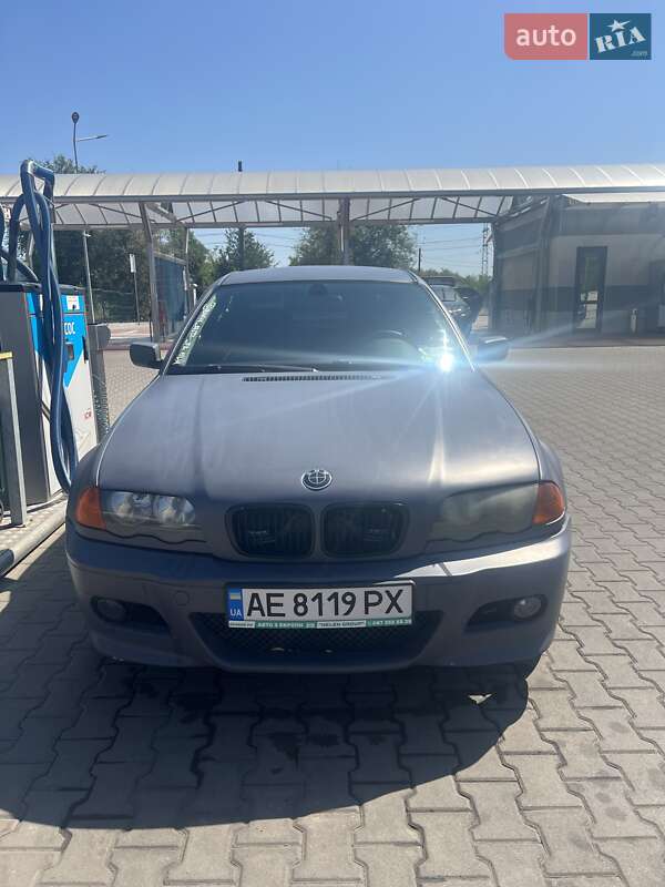 Седан BMW 3 Series 1999 в Кривом Роге