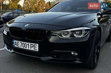 Седан BMW 3 Series 2015 в Києві
