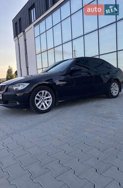Седан BMW 3 Series 2007 в Хусті