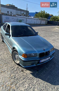 Седан BMW 3 Series 1994 в Полтаве