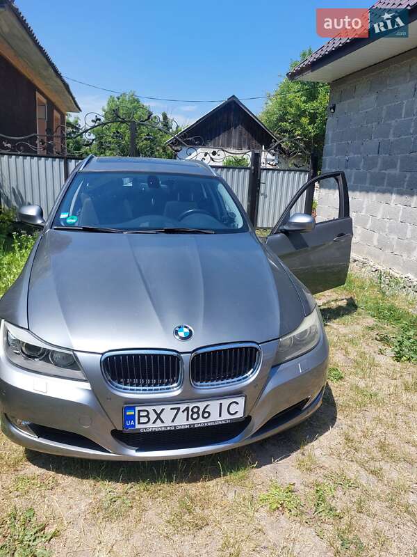 BMW 3 Series 2011 BMW 3 Series 2011