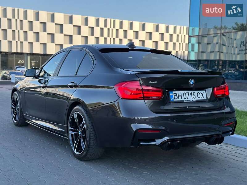 Седан BMW 3 Series 2016 в Одесі