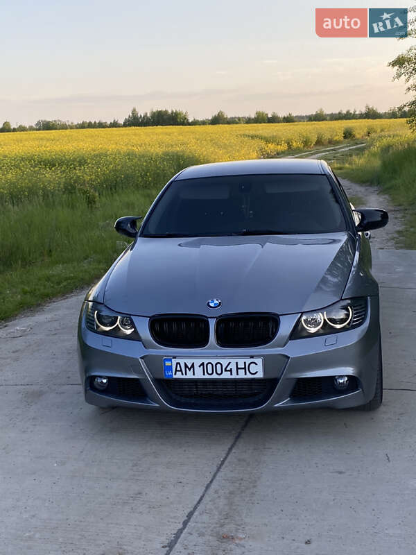 Седан BMW 3 Series 2012 в Коростені