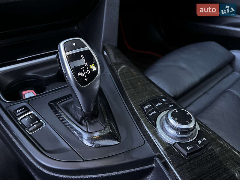 Седан BMW 3 Series 2013 в Гостомеле