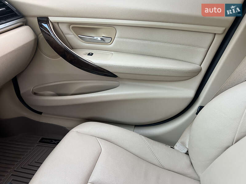Седан BMW 3 Series 2013 в Николаеве фото 17 Седан BMW 3 Series 2013 в Николаеве