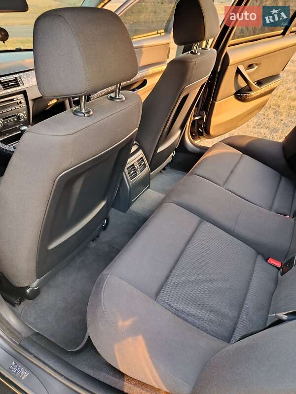 Седан BMW 3 Series 2009 в Днепре фото 27 Седан BMW 3 Series 2009 в Днепре