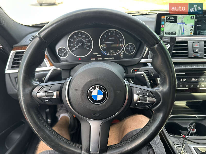 Седан BMW 3 Series 2017 в Києві