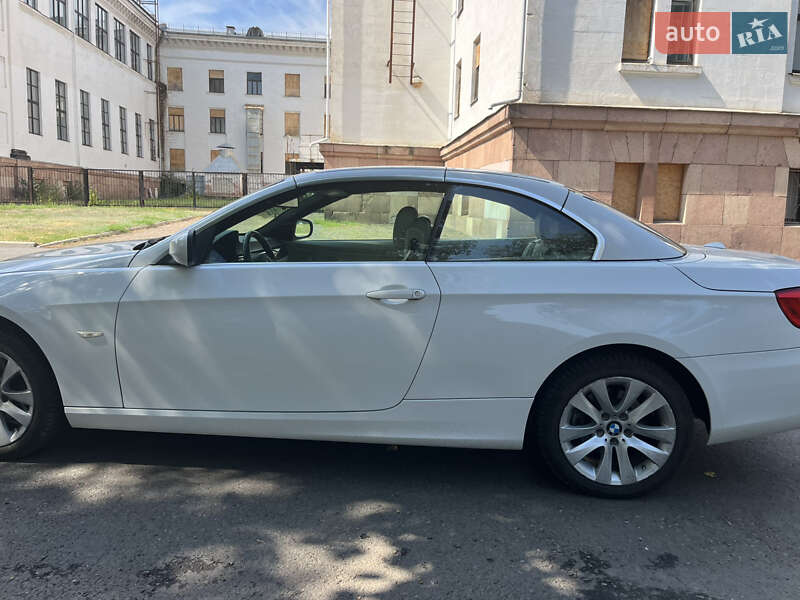Кабриолет BMW 3 Series 2010 в Одессе фото 11 Кабриолет BMW 3 Series 2010 в Одессе