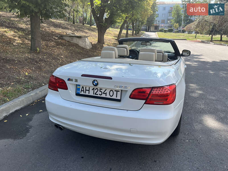 Кабриолет BMW 3 Series 2010 в Одессе фото 17 Кабриолет BMW 3 Series 2010 в Одессе