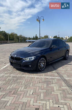 Седан BMW 3 Series 2016 в Харкові