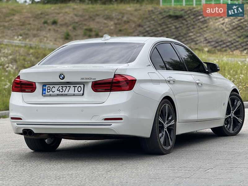 Седан BMW 3 Series 2016 в Львове