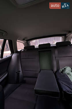 Универсал BMW 3 Series 2005 в  фото 10 Универсал BMW 3 Series 2005 в