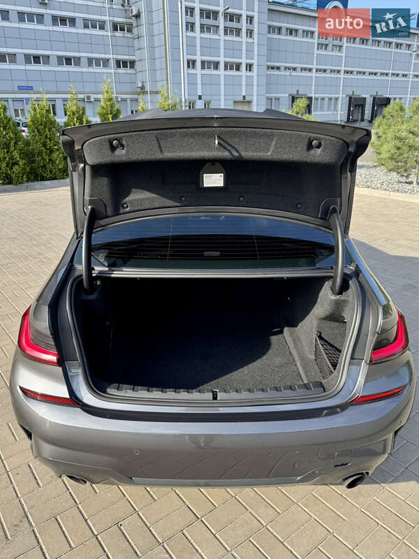 Седан BMW 3 Series 2021 в Днепре