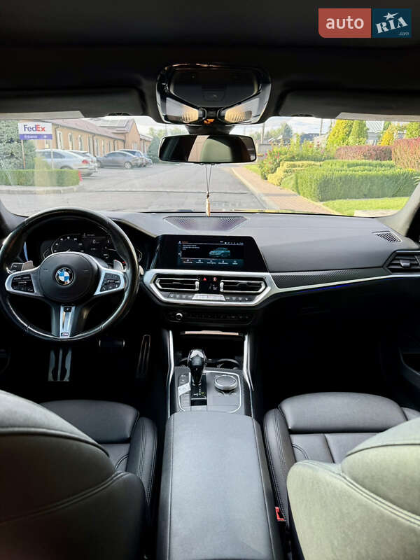 Седан BMW 3 Series 2021 в Днепре