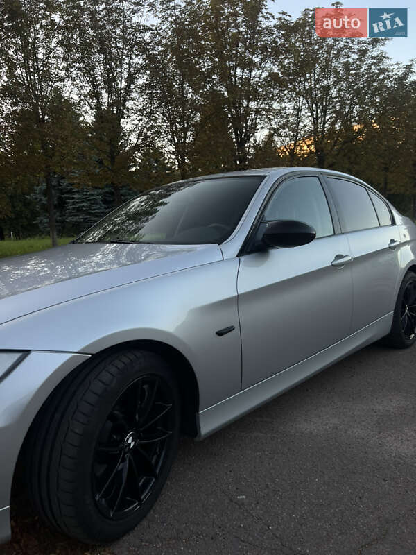 Седан BMW 3 Series 2007 в Житомире