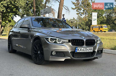 Седан BMW 3 Series 2017 в Киеве