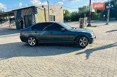 Седан BMW 3 Series 2000 в  фото 2 Седан BMW 3 Series 2000 в