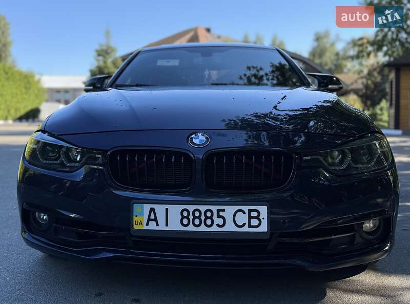 Седан BMW 3 Series 2017 в Киеве