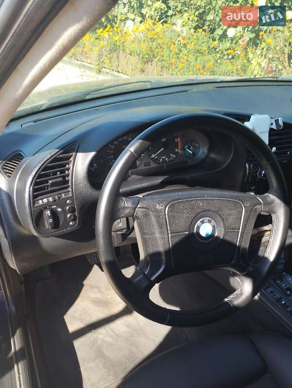 Седан BMW 3 Series 1997 в Брацлаве