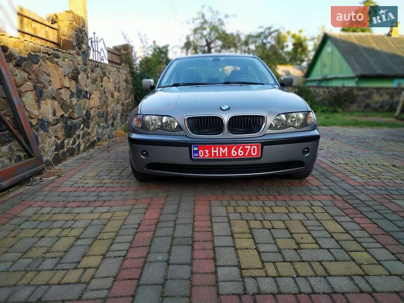 Седан BMW 3 Series 2004 в Луцке
