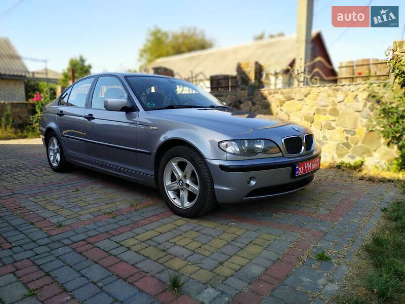 Седан BMW 3 Series 2004 в Луцке