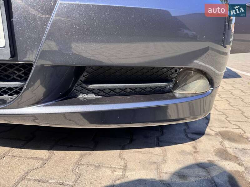 Седан BMW 3 Series 2008 в Ужгороді